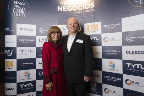 030724-networking-negocios-entre-vinos 46